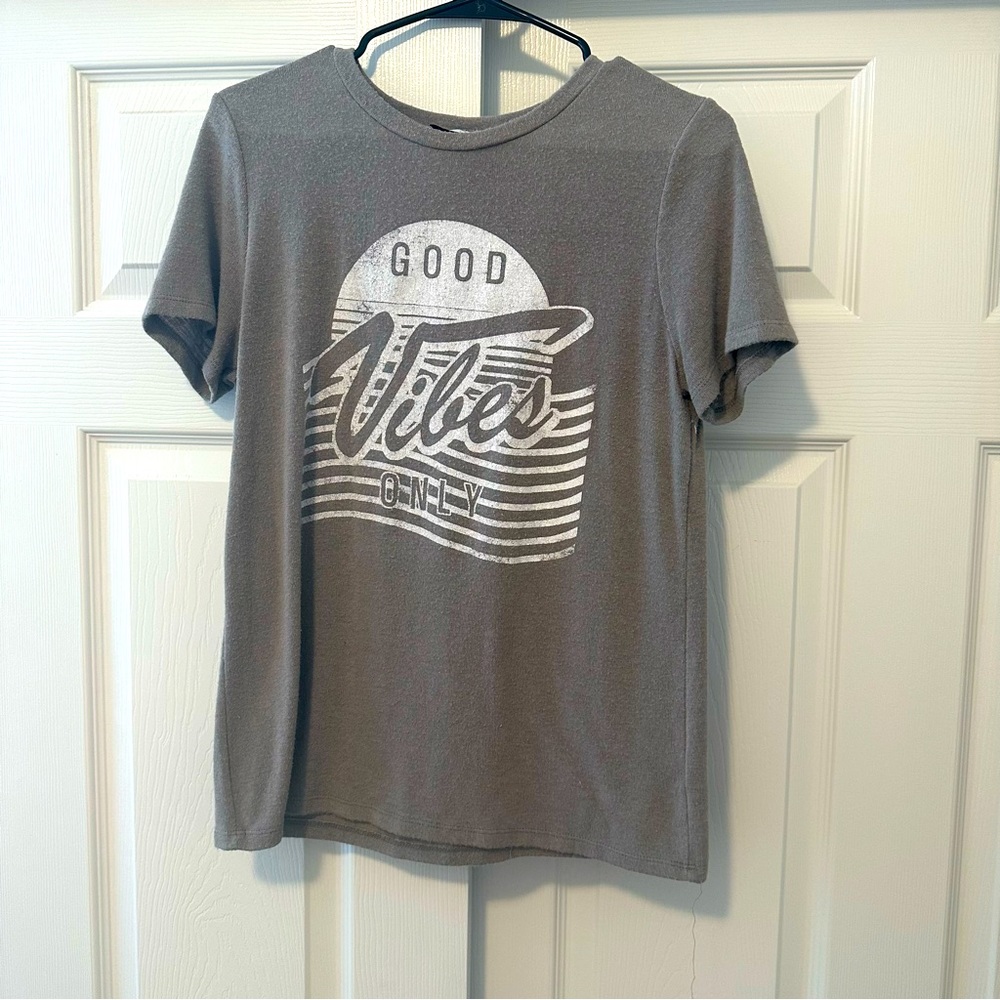 Boutique Good Vibes Tee